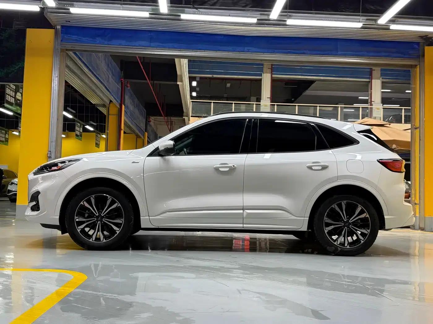 Escape 2020 EcoBoost 245 AWD ST-LINE — миниатюра 8