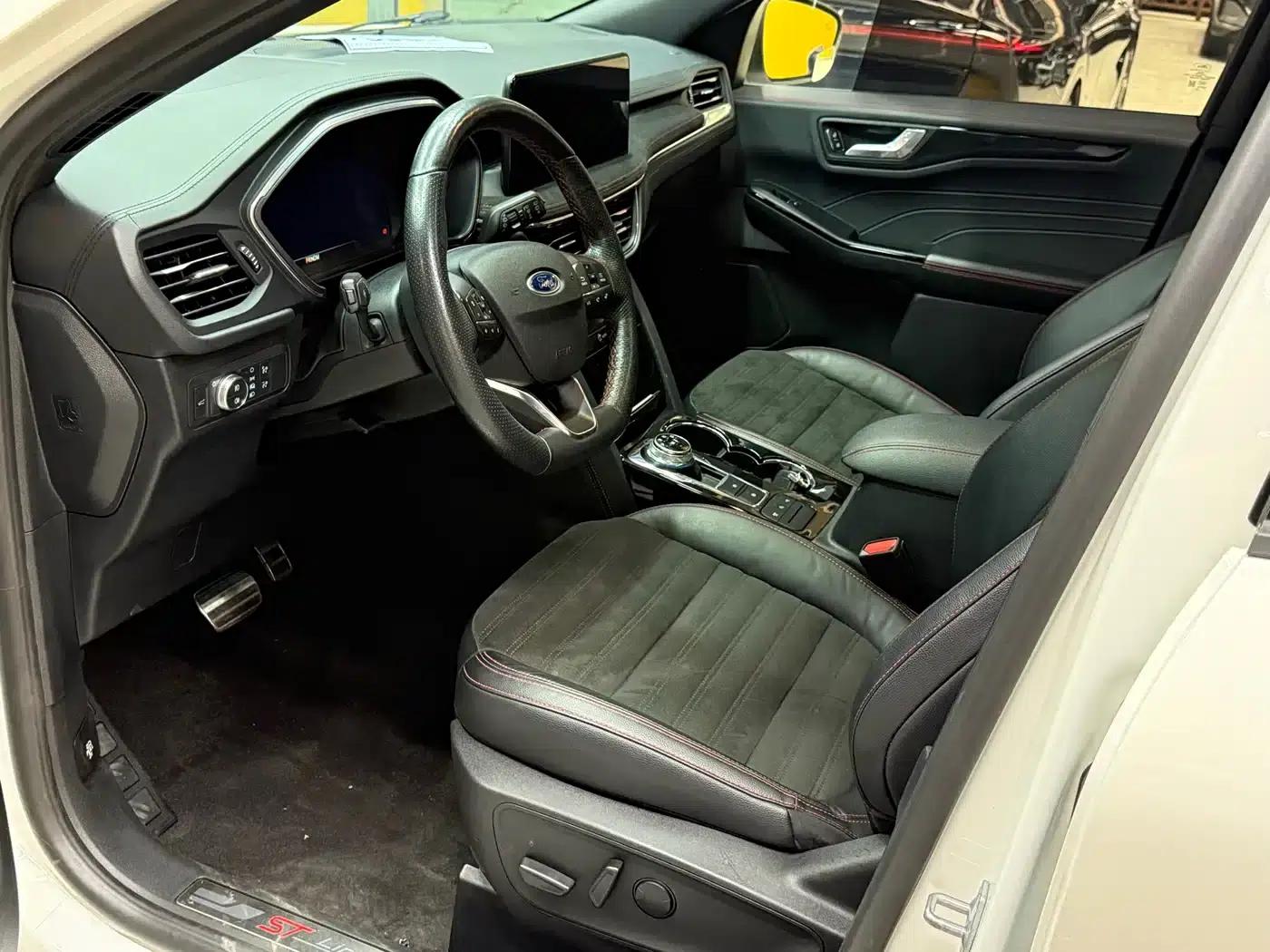Escape 2020 EcoBoost 245 AWD ST-LINE — миниатюра 9