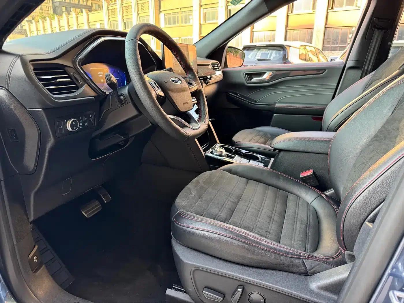 Escape 2020 EcoBoost 245 AWD ST-LINE — миниатюра 6