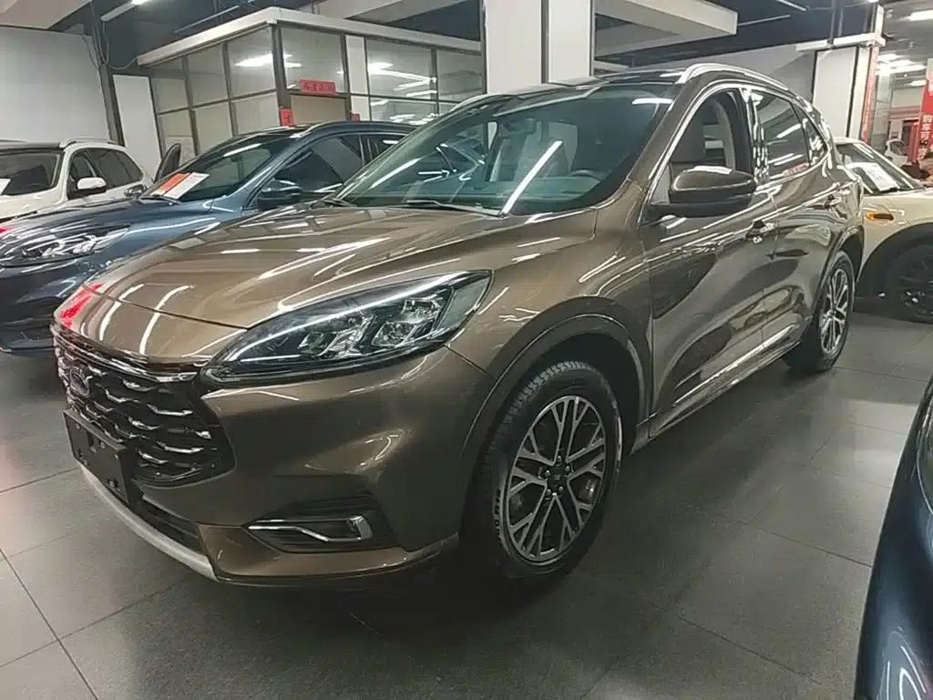 Escape 2020 EcoBoost 245 AWD Premium Edition — миниатюра 1