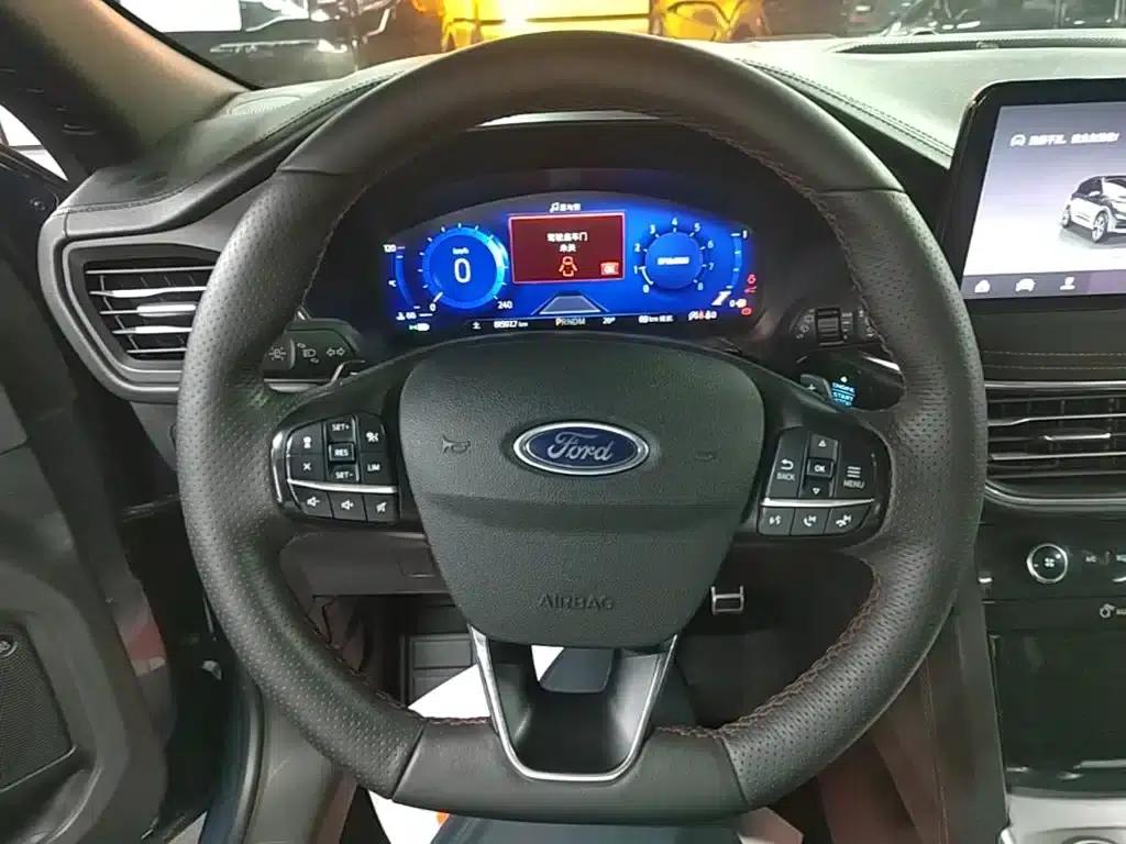 Escape 2020 EcoBoost 245 AWD ST-LINE — миниатюра 11