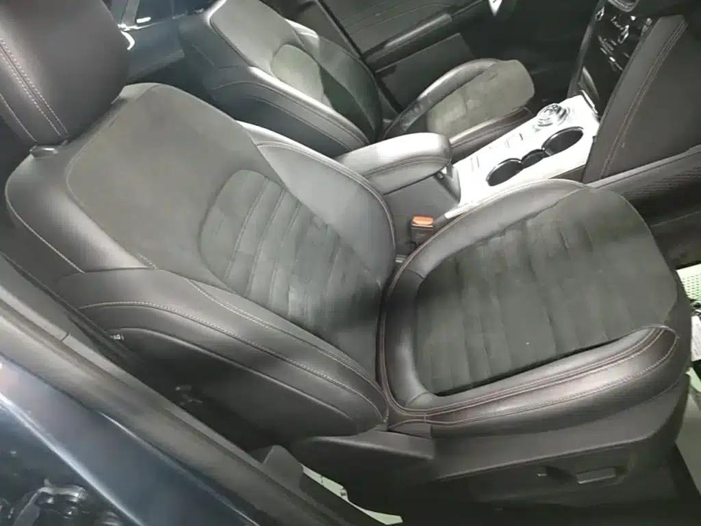 Escape 2020 EcoBoost 245 AWD ST-LINE — миниатюра 25