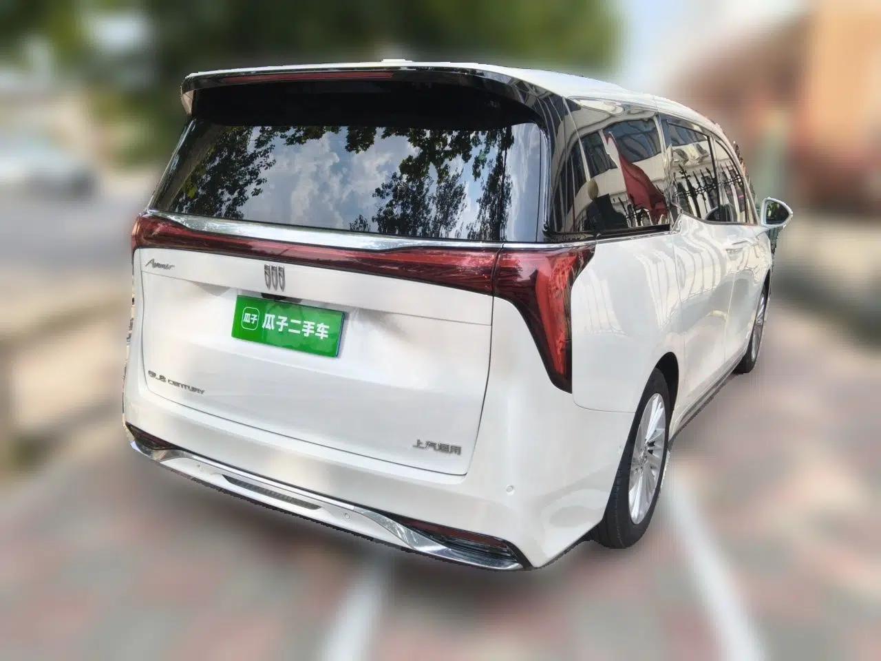 Buick Century 2025 2.0T Six-Seater YinShi Edition — миниатюра 6