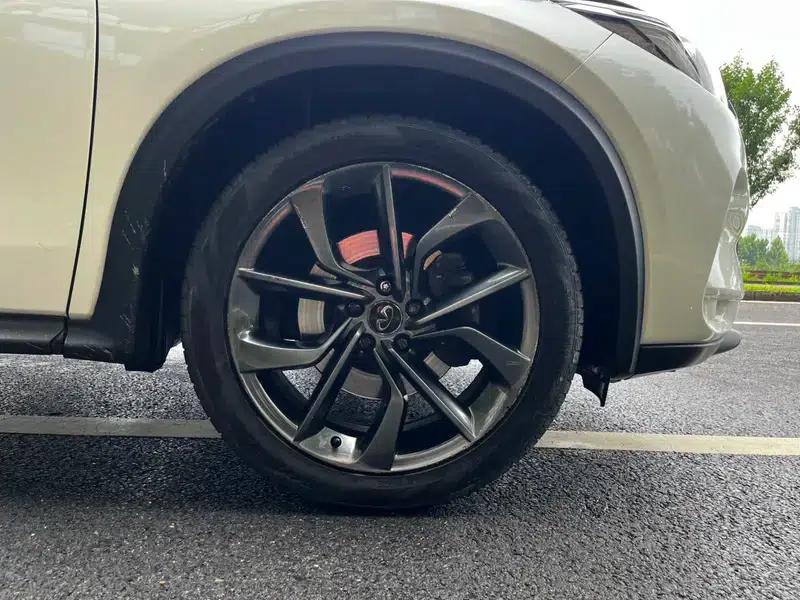 Infiniti QX50 2018 2.0T AWD Intelligent Edition — миниатюра 8