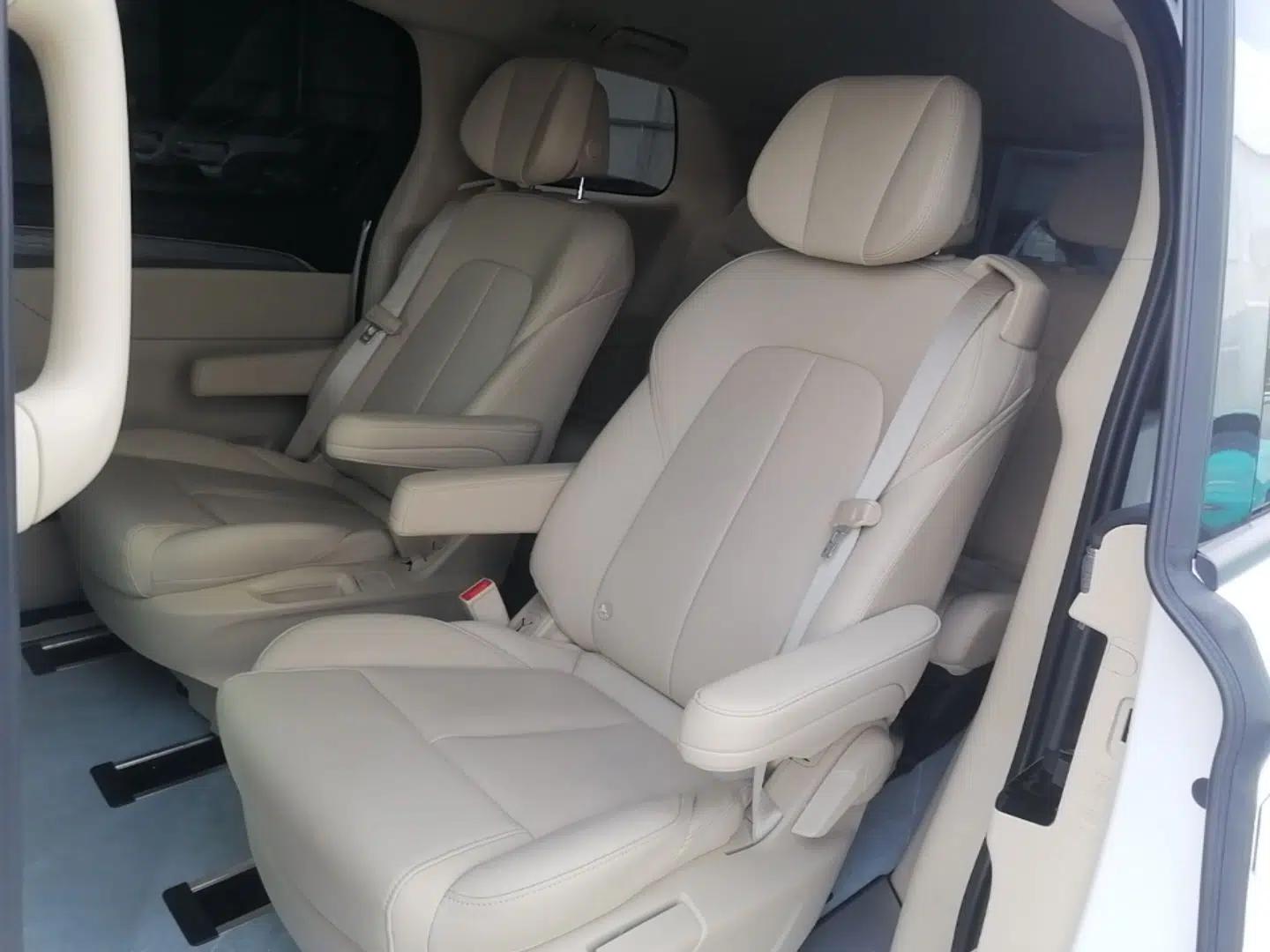 Buick GL8 New Energy 2025 Lu Shang Smart Enjoyment Edition 7-Seater — миниатюра 20