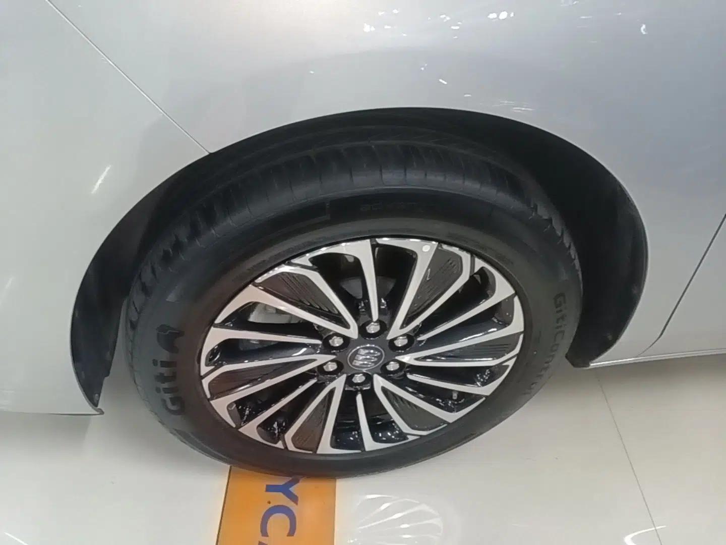 Buick GL8 New Energy 2025 Lu Shang Luxury Edition 7-Seater — миниатюра 10