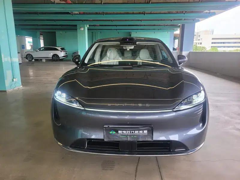 Zhijie R7 2025 Extended Range 53.4kWh Max Rear-Wheel Drive Version — миниатюра 2
