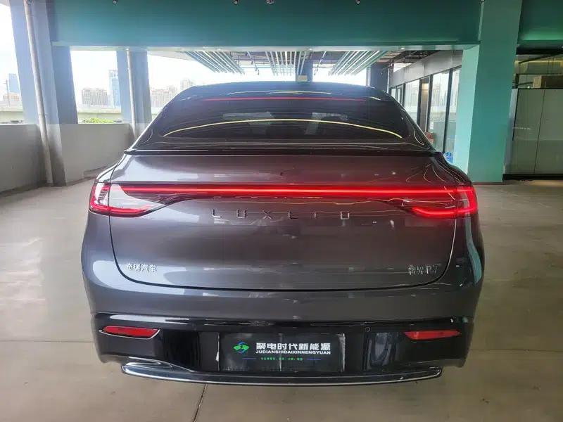 Zhijie R7 2025 Extended Range 53.4kWh Max Rear-Wheel Drive Version — миниатюра 6