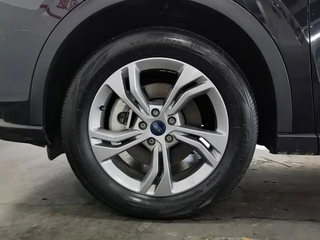 2023 EcoBoost 170 Platinum Edition — миниатюра 17