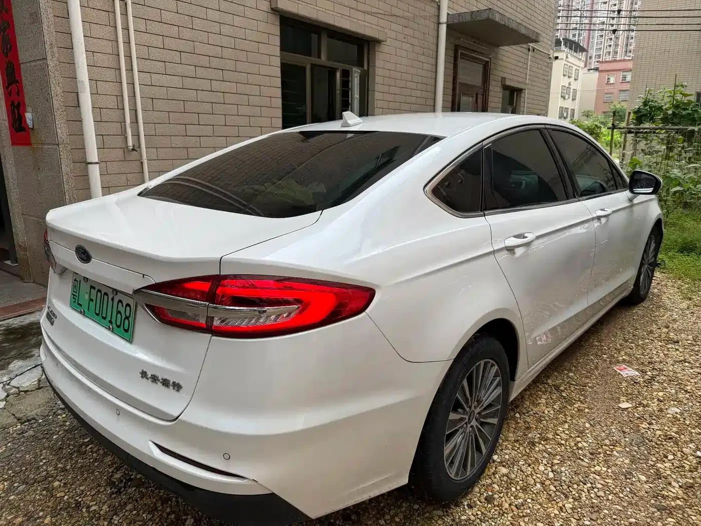 Mondeo PHEV 2018 2.0 PHEV Intelligent Control Fashion Model (National VI Emission Standard) — миниатюра 2
