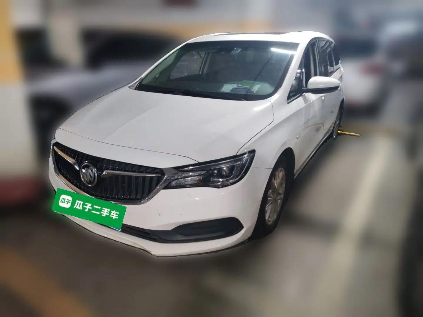 Buick GL6 2018 18T 6-Seater Luxury Model — миниатюра 1