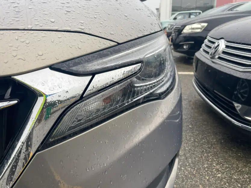 Buick GL6 2018 18T 6-Seater Luxury Model — миниатюра 2