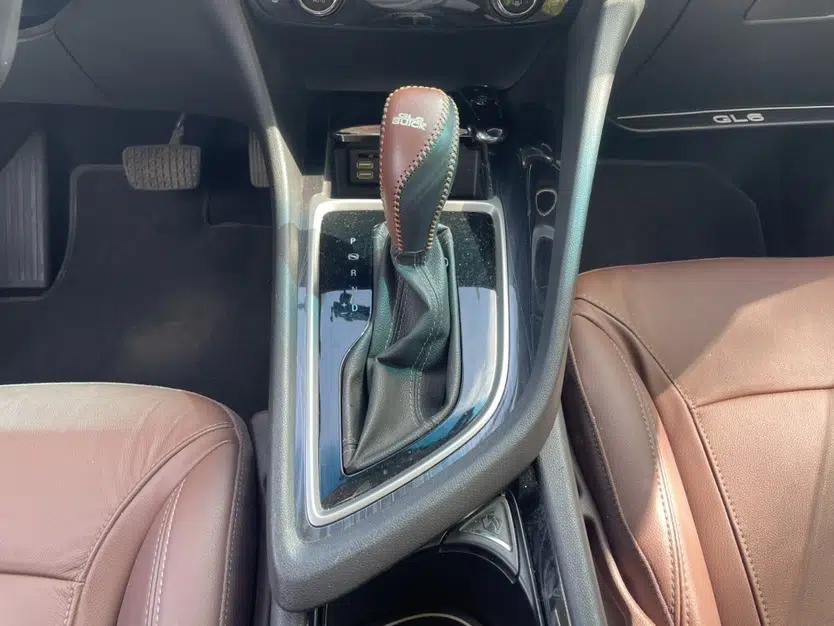 Buick GL6 2018 18T 6-Seater Luxury Model — миниатюра 14