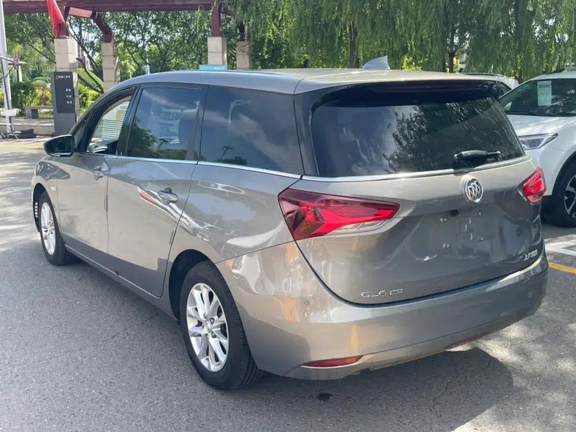 Buick GL6 2018 18T 6-Seater Luxury Model — миниатюра 5