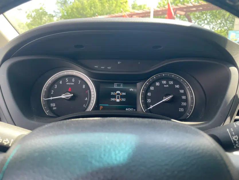 Buick GL6 2018 18T 6-Seater Luxury Model — миниатюра 9