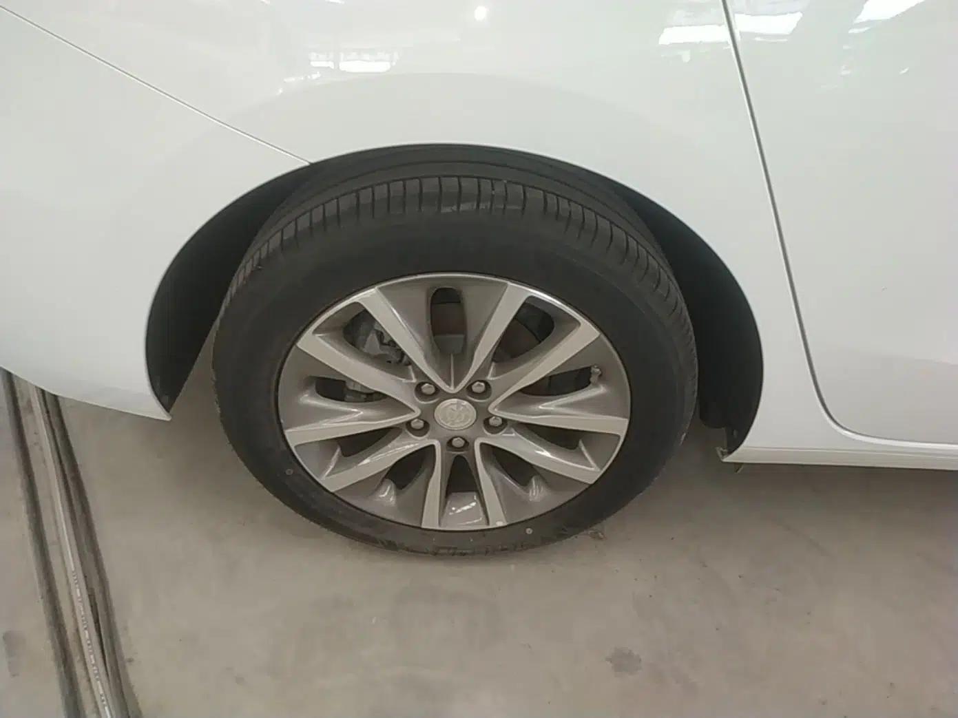 Buick GL6 2021 323T Mild Hybrid Connect Luxury Model — миниатюра 11