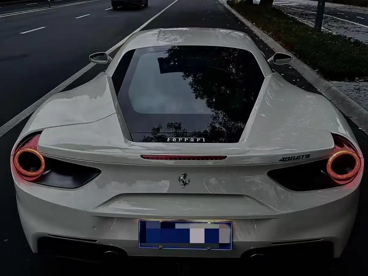 2015 Ferrari 488 GTB — миниатюра 5