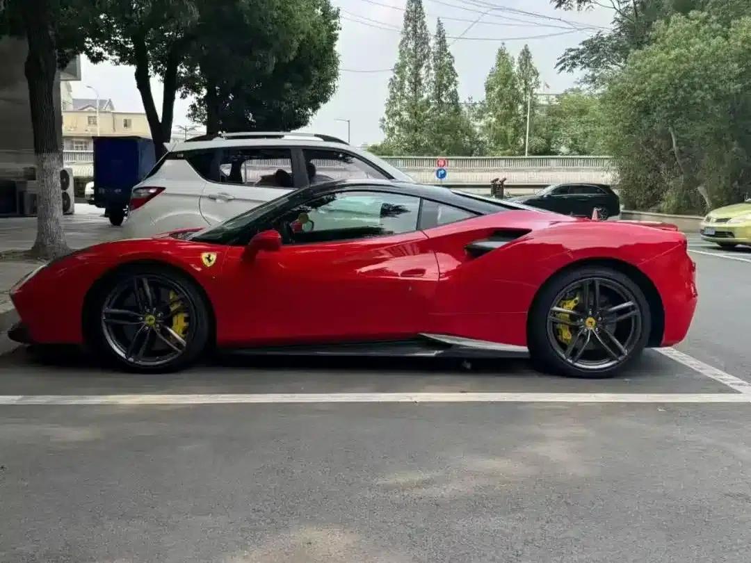 2015 Ferrari 488 GTB — миниатюра 6