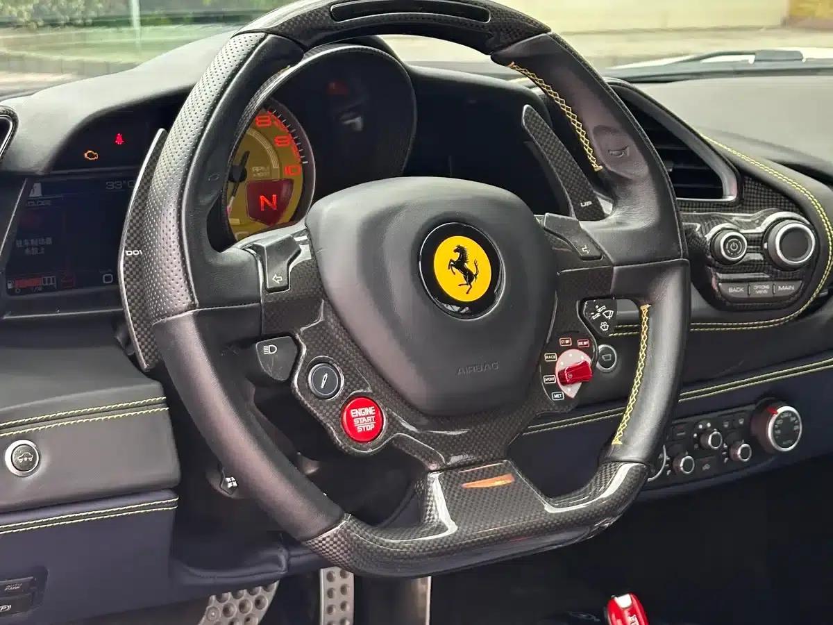 2015 Ferrari 488 GTB — миниатюра 16
