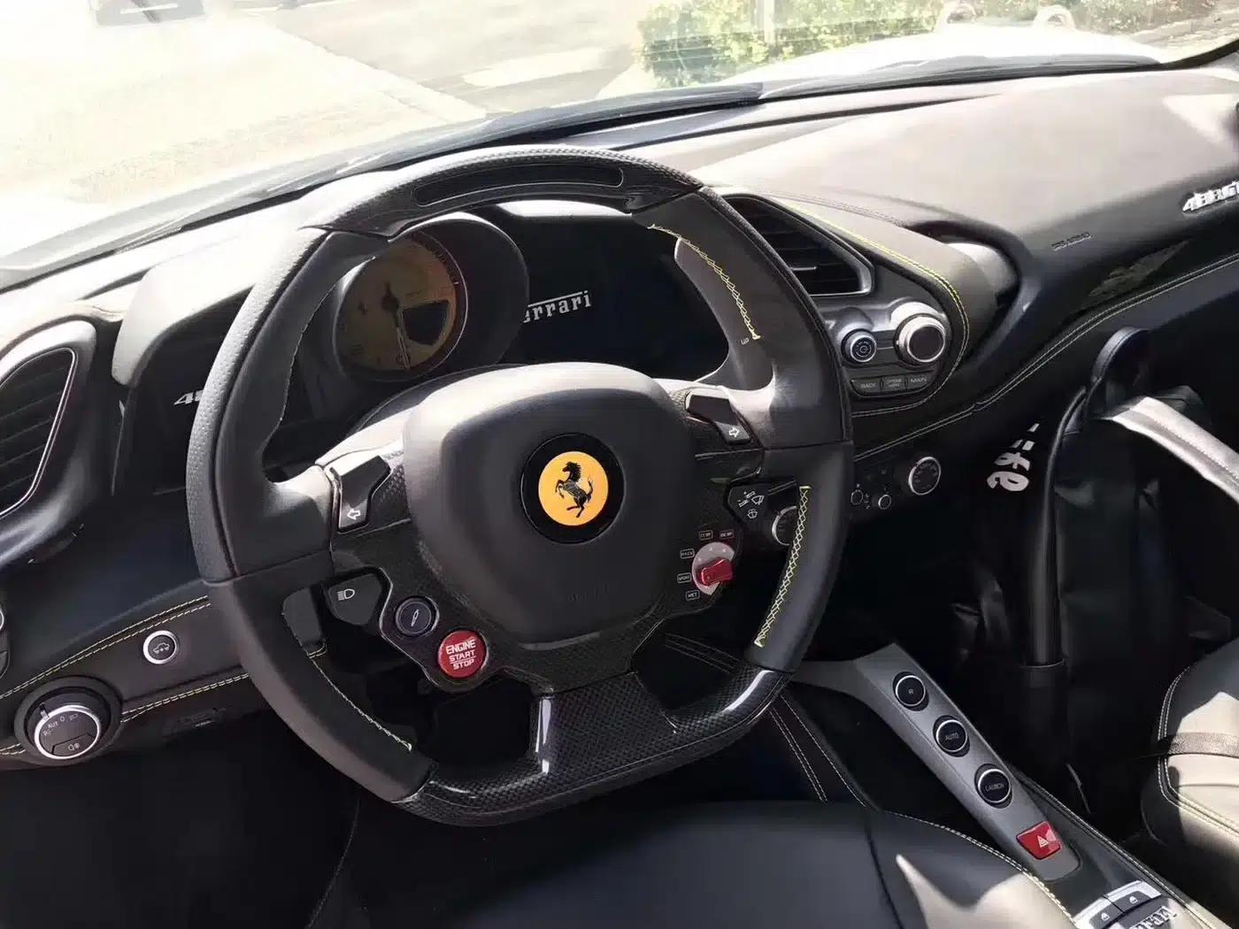 2015 Ferrari 488 GTB — миниатюра 4