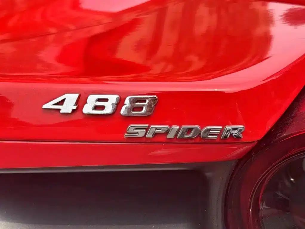 2015 Ferrari 488 Spider — миниатюра 11