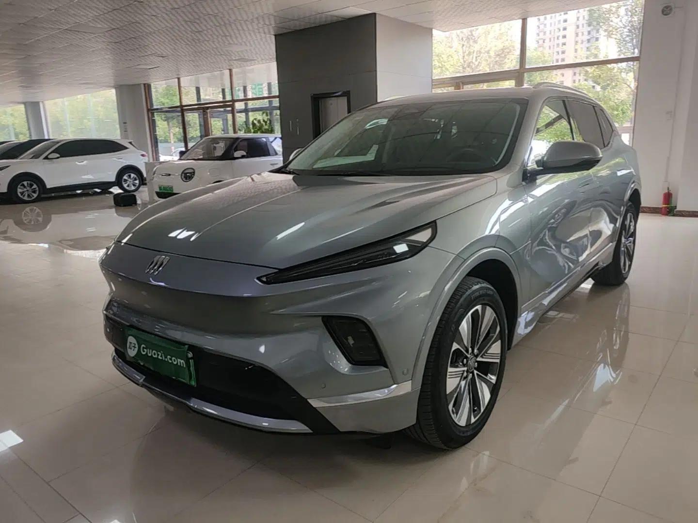 Buick E5 2025 Model 620KM Prestige Edition — миниатюра 1