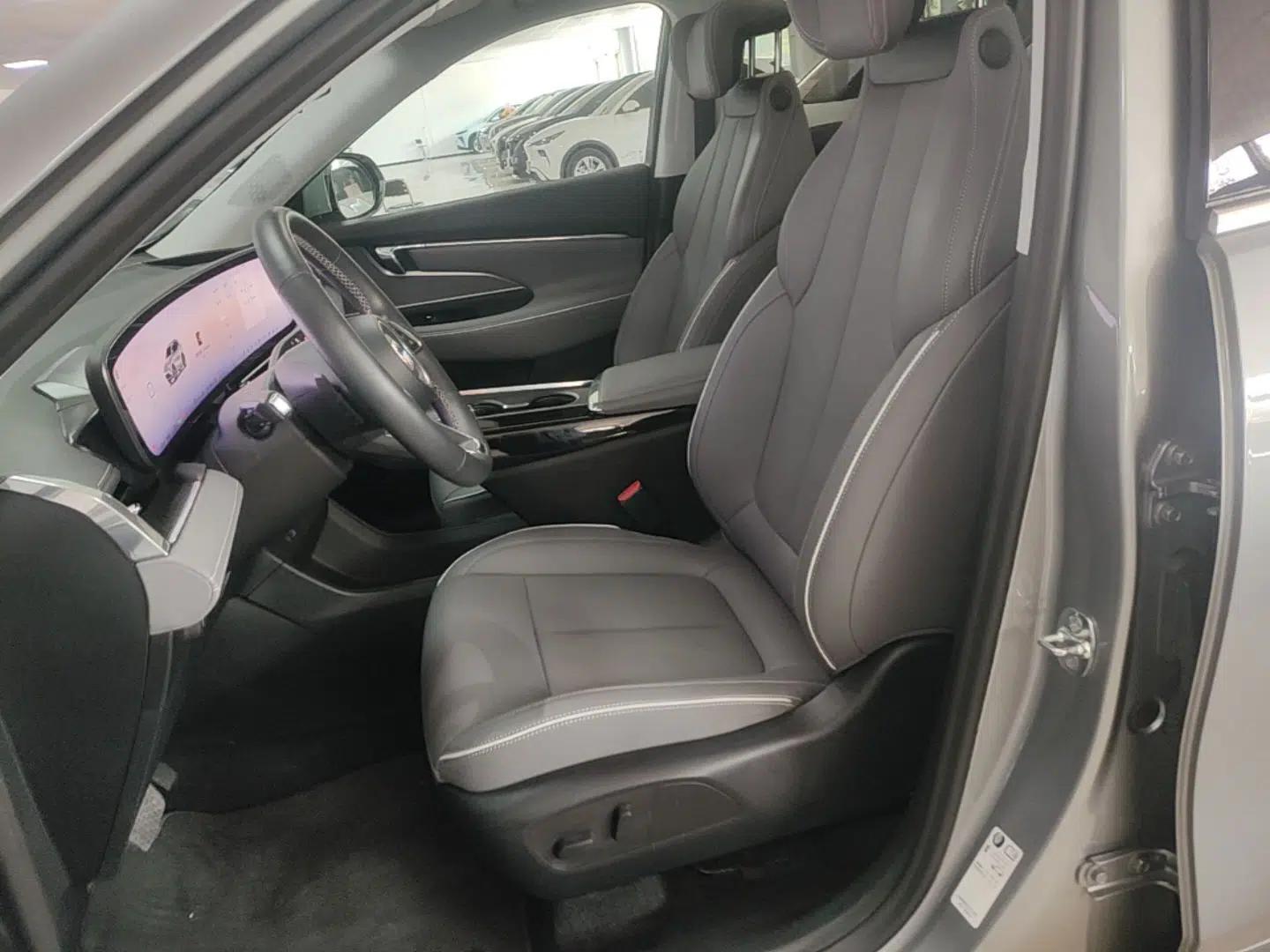 Buick E5 2025 Model 620KM Prestige Edition — миниатюра 17
