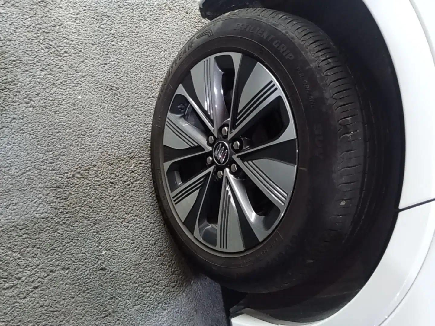 Buick E5 2025 Model 545KM Smart Enjoyment Edition — миниатюра 11