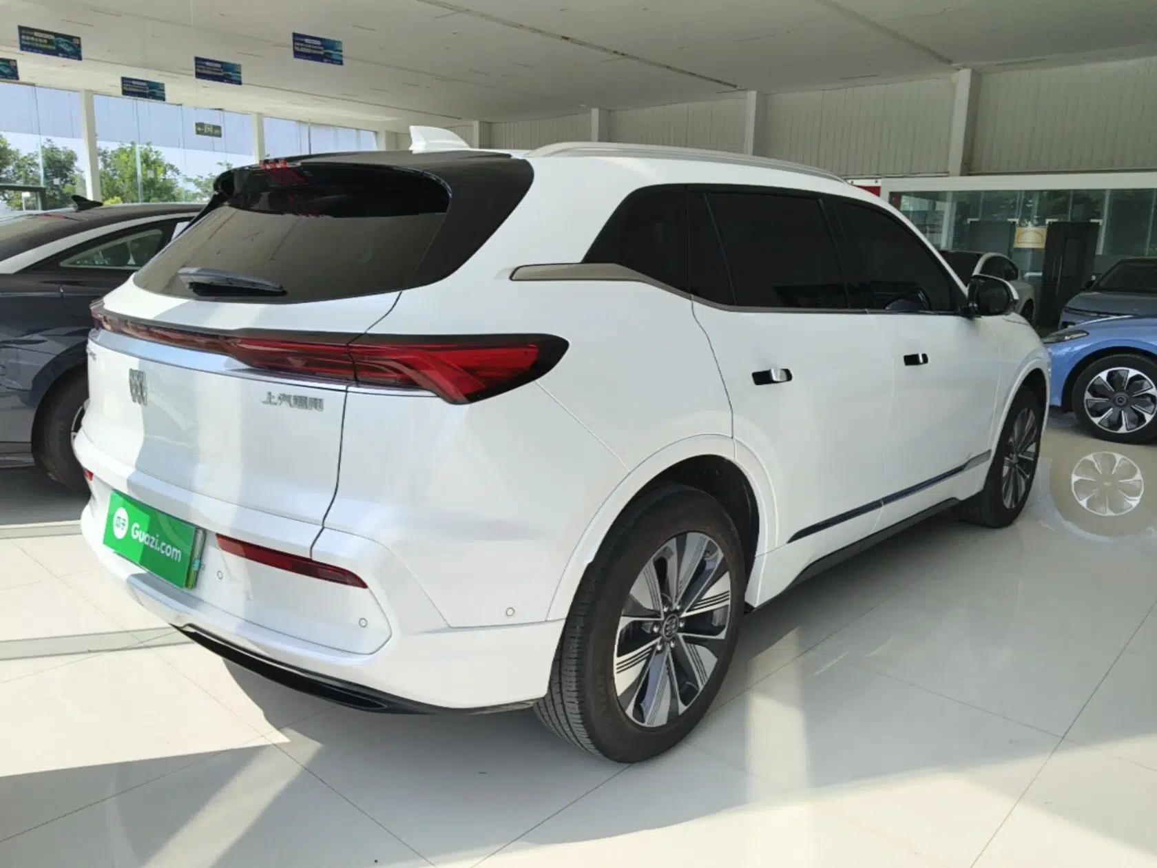 Buick E5 2025 Model 620KM Prestige Edition — миниатюра 6