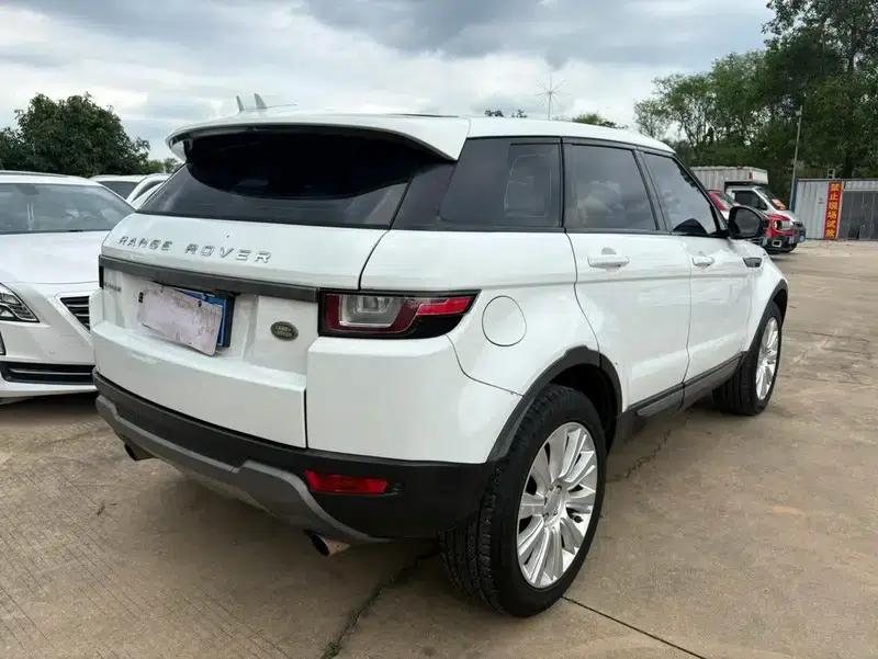 Range Rover Evoque 2017 2.0T SE Smart Edition — миниатюра 6