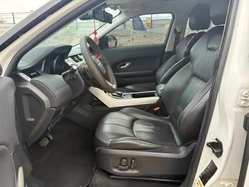 Range Rover Evoque 2017 2.0T SE Smart Edition — миниатюра 8