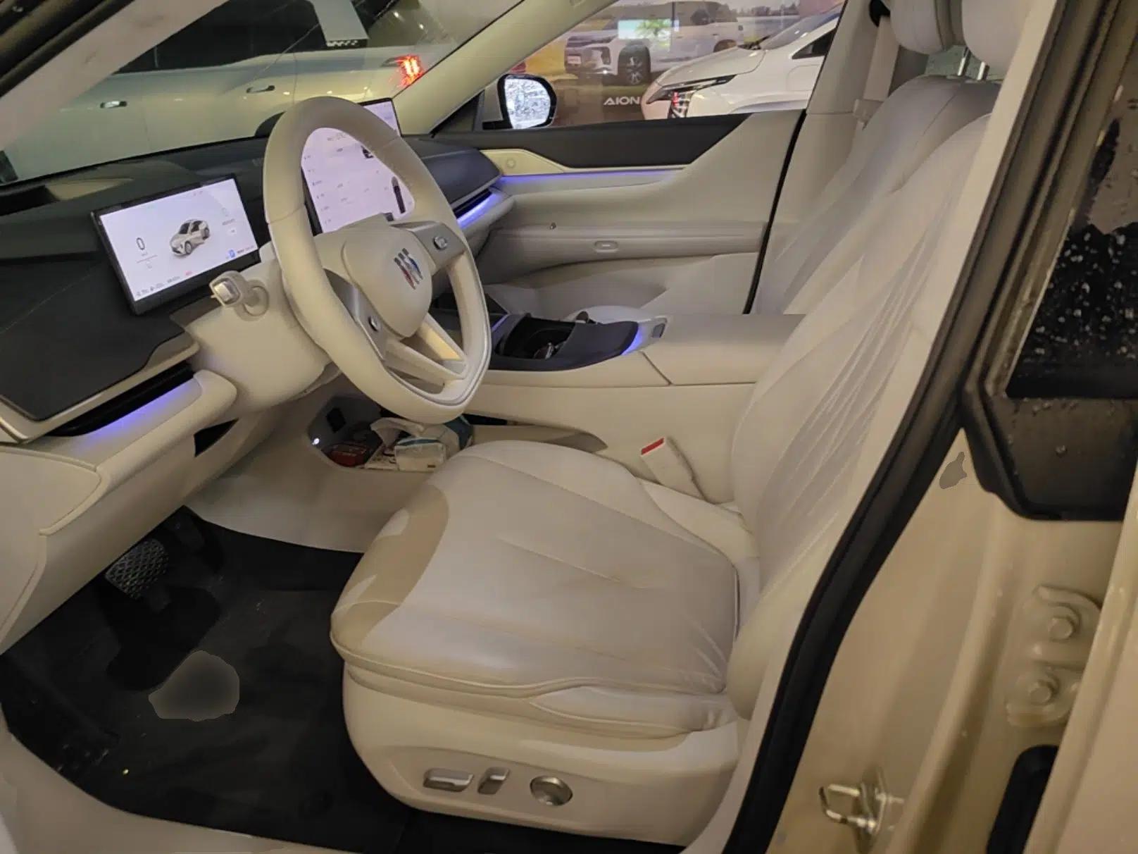 Buick L7 2025 Model Aivia — миниатюра 17