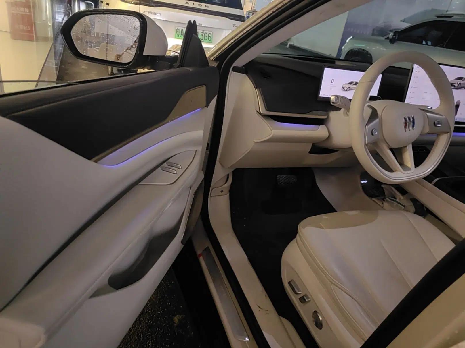 Buick L7 2025 Model Aivia — миниатюра 18
