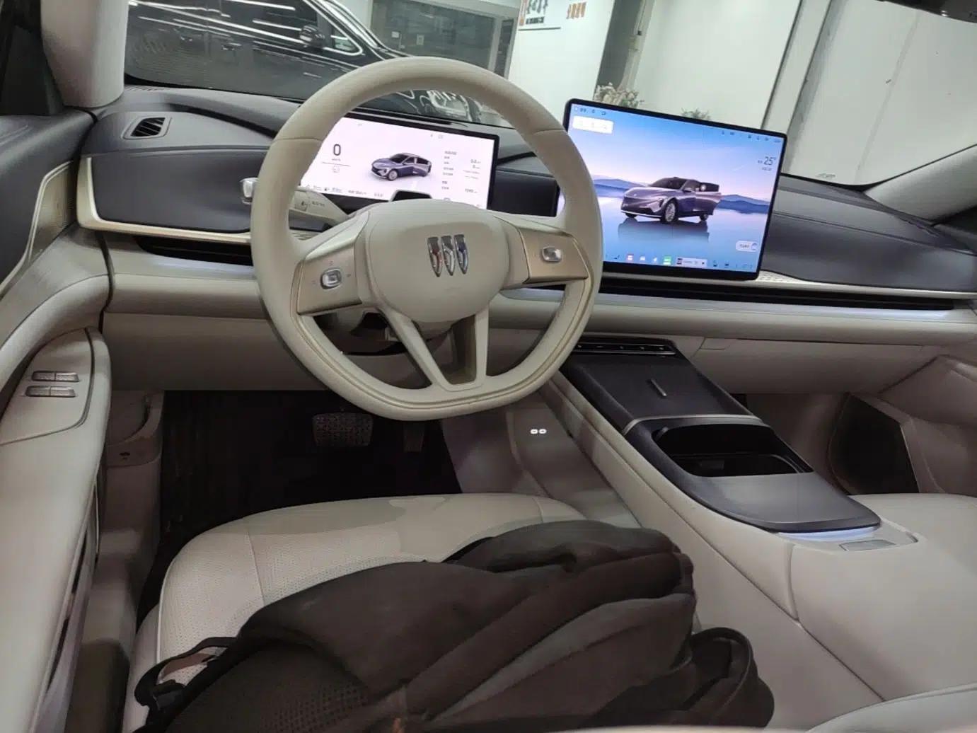 Buick L7 2025 Model Aivia — миниатюра 12