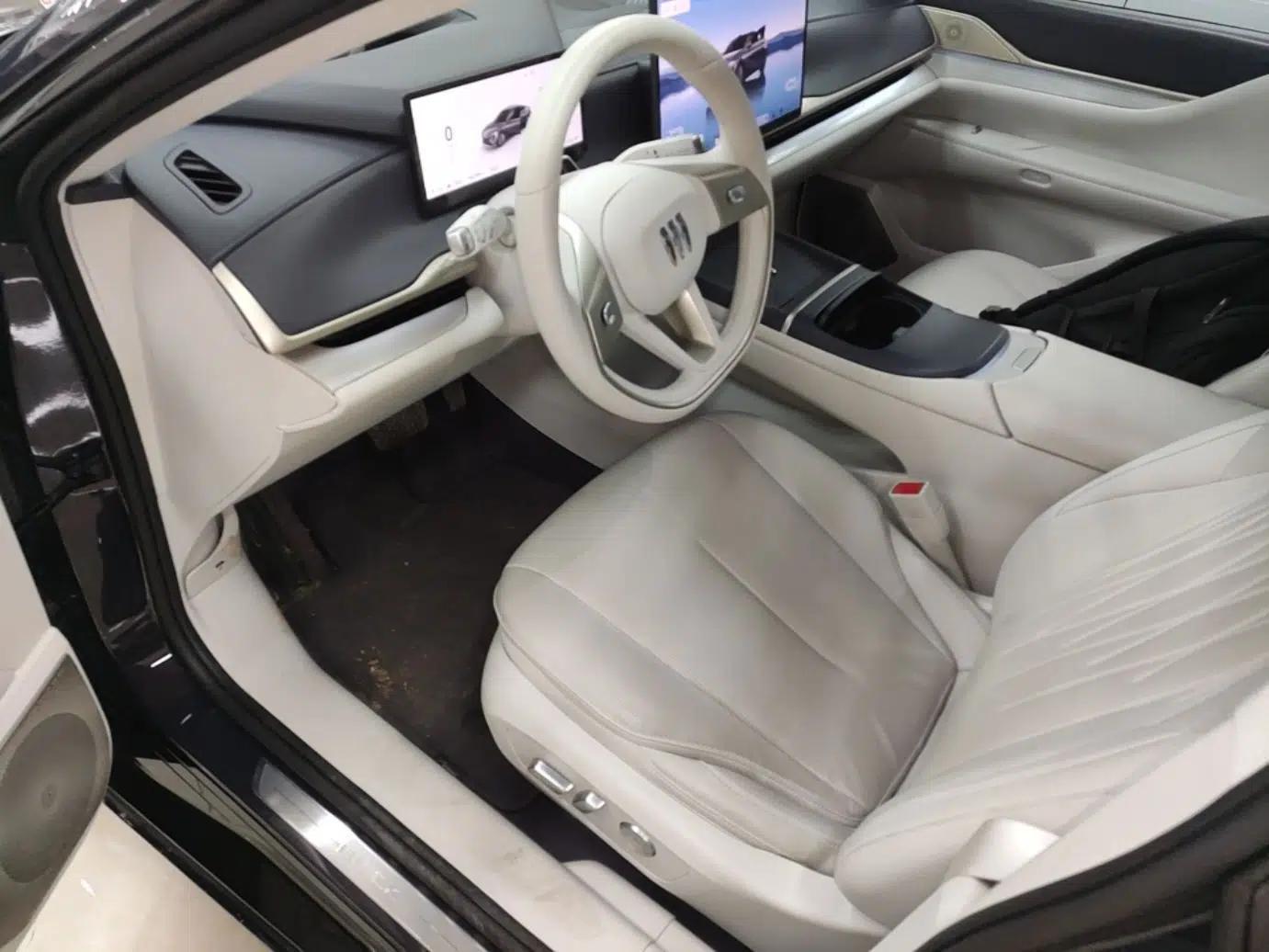 Buick L7 2025 Model Aivia — миниатюра 17
