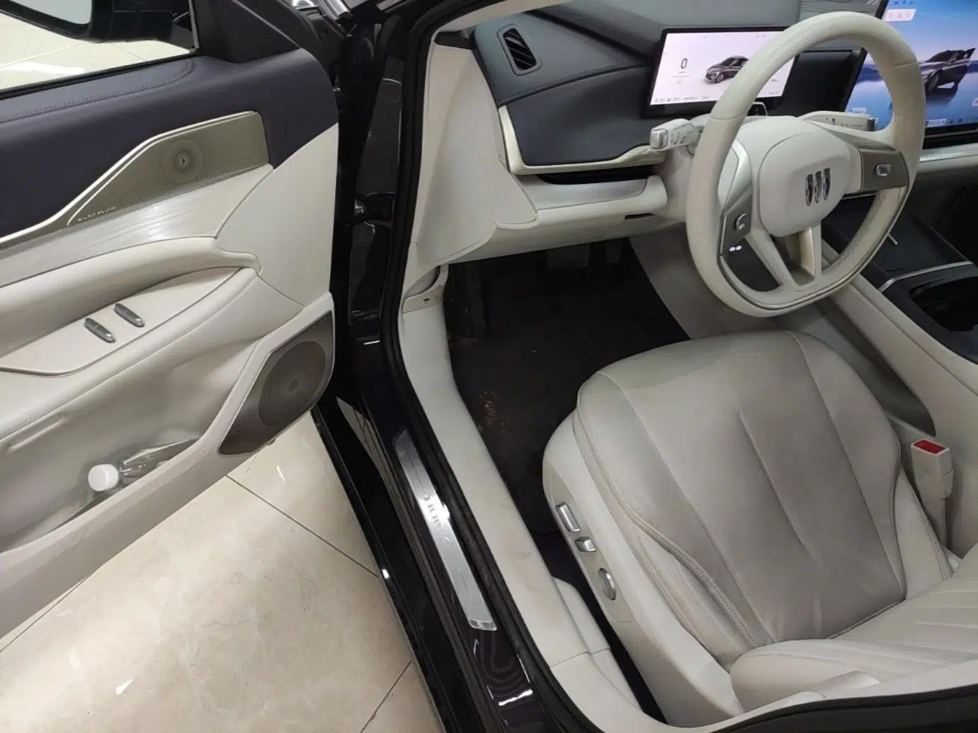 Buick L7 2025 Model Aivia — миниатюра 18