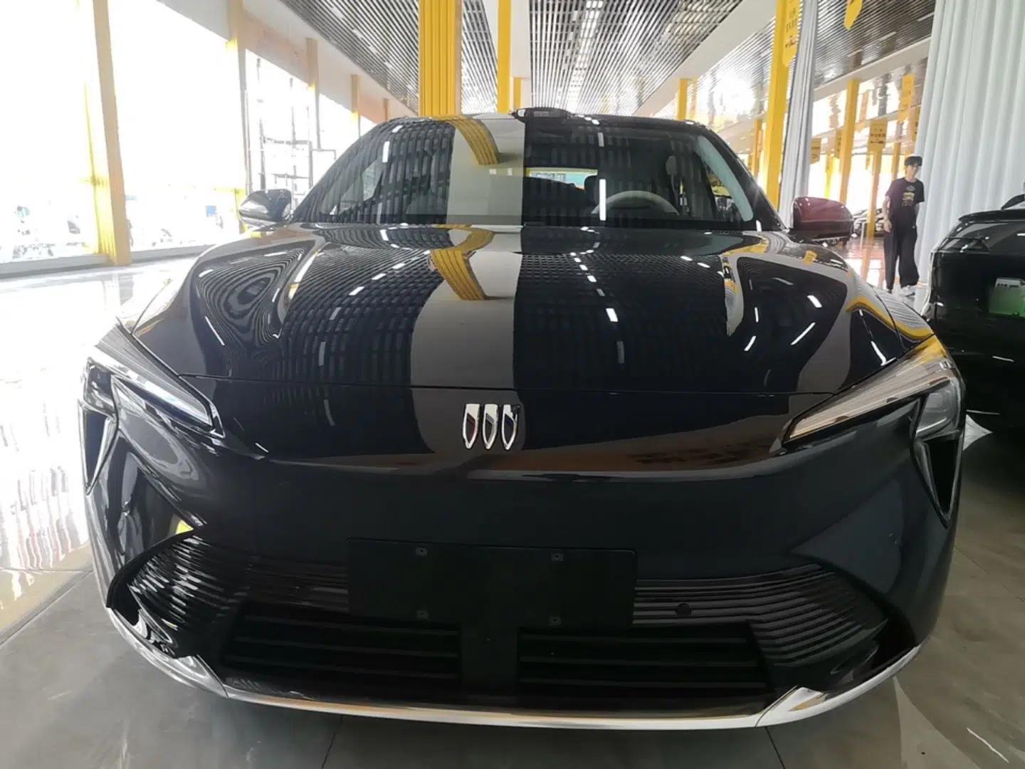 Buick L7 2025 Model Aivia — миниатюра 2