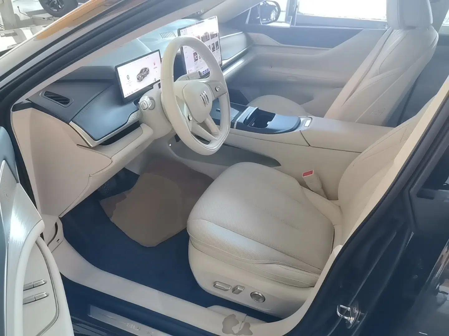 Buick L7 2025 Model Aivia — миниатюра 26