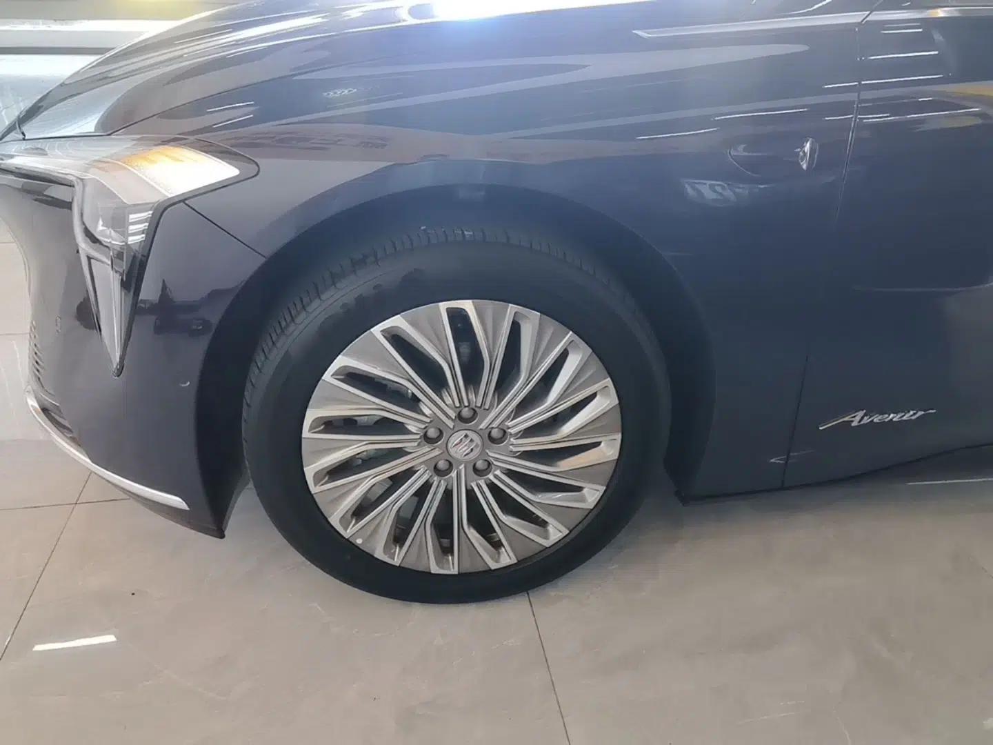 Buick L7 2025 Model Aivia — миниатюра 10