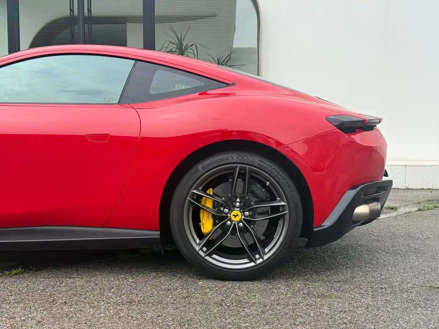 Roma 2020 3.9T V8 — миниатюра 3