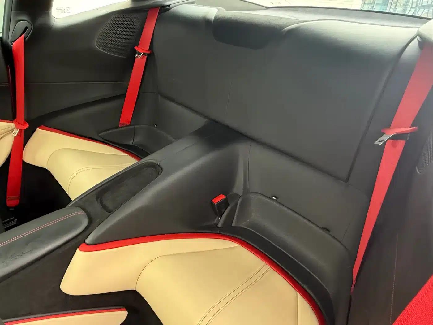 Roma 2020 3.9T V8 — миниатюра 35