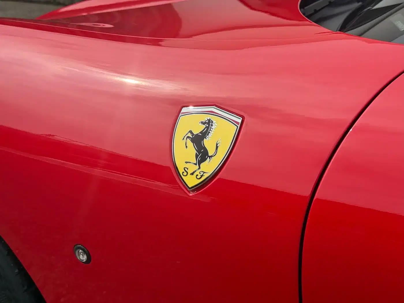 Roma 2020 3.9T V8 — миниатюра 8