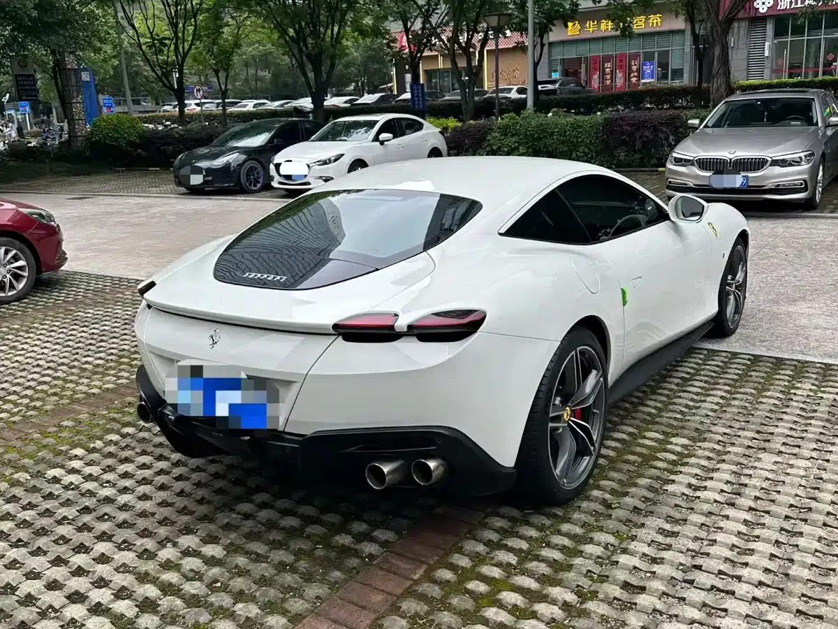 Roma 2020 3.9T V8 — миниатюра 3