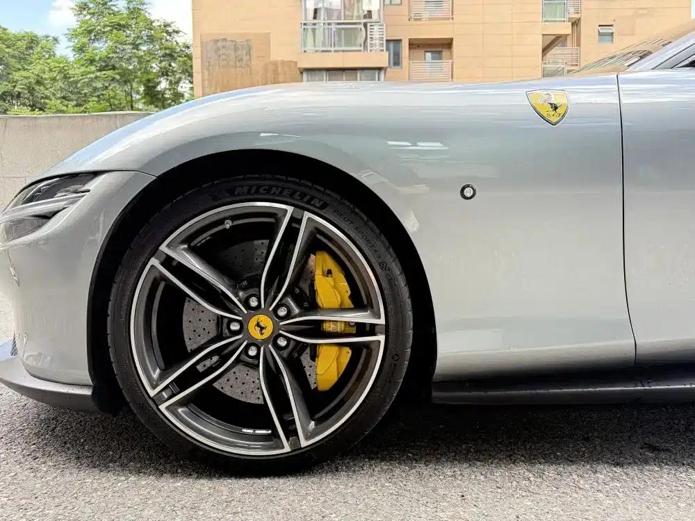 Roma 2020 3.9T V8 — миниатюра 20