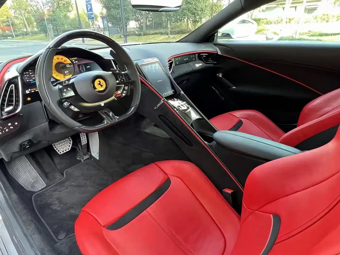 Roma 2020 3.9T V8 — миниатюра 6