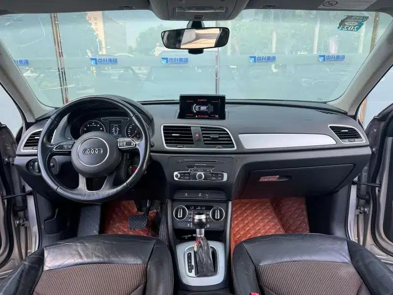 Audi Q3 2018 30th Anniversary Edition 30 TFSI Fashion Model — миниатюра 7
