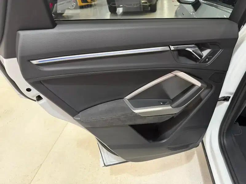 Audi Q3 2020 40 TFSI Fashion Dynamic — миниатюра 10