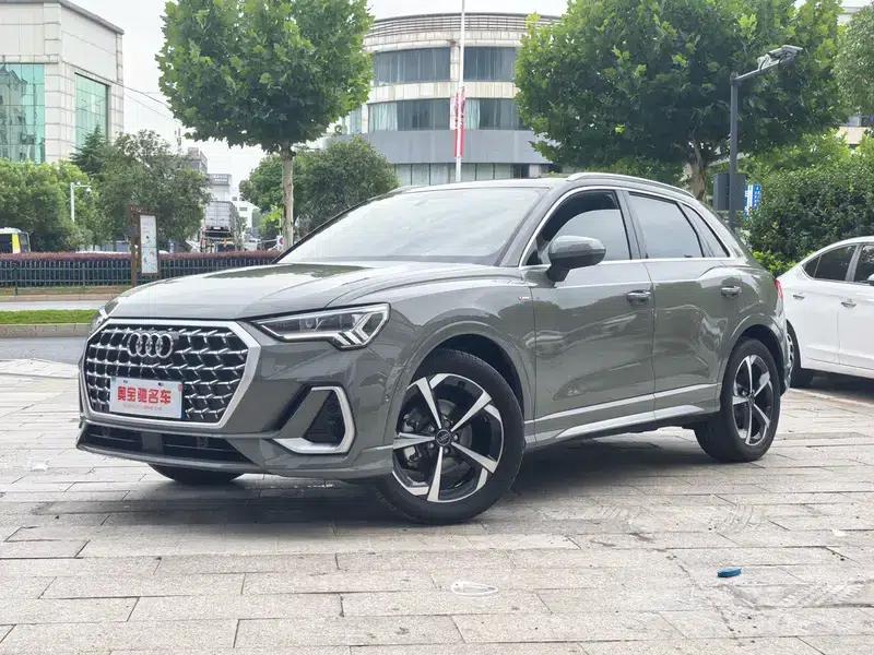 Audi Q3 2024 35 TFSI Fashion Dynamic Edition — миниатюра 1