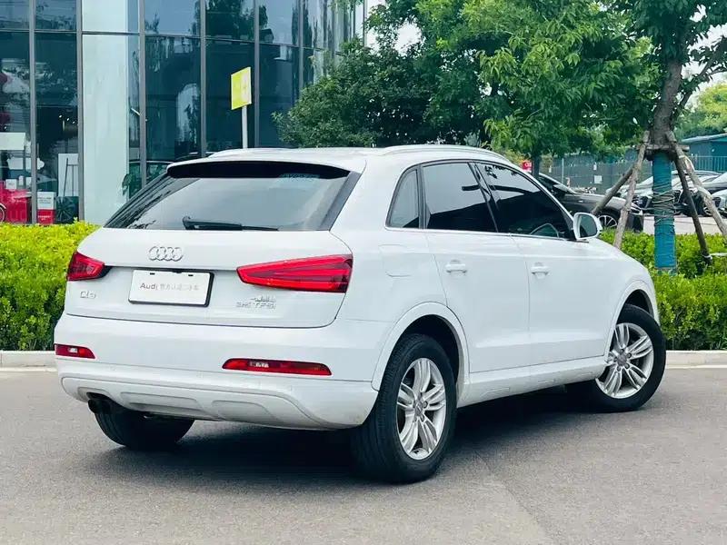 Audi Q3 2015 30 TFSI Comfort — миниатюра 3