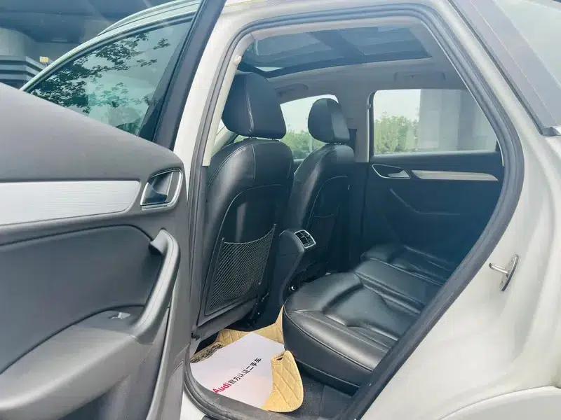 Audi Q3 2015 30 TFSI Comfort — миниатюра 9